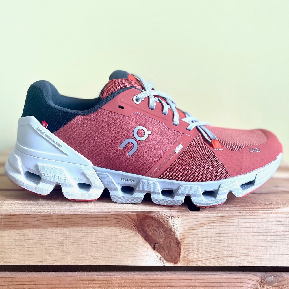On Cloudflyer 4 EUC White Ginger Men Size 10 Running Jogging Sneaker 71-98396
